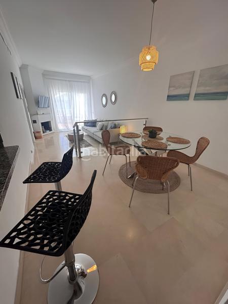 Foto 5b20f515-5672-4dc6-a707-9363911700b0. Alquiler apartamento middle floor apartment for long term rent in Marbesa en Marbella