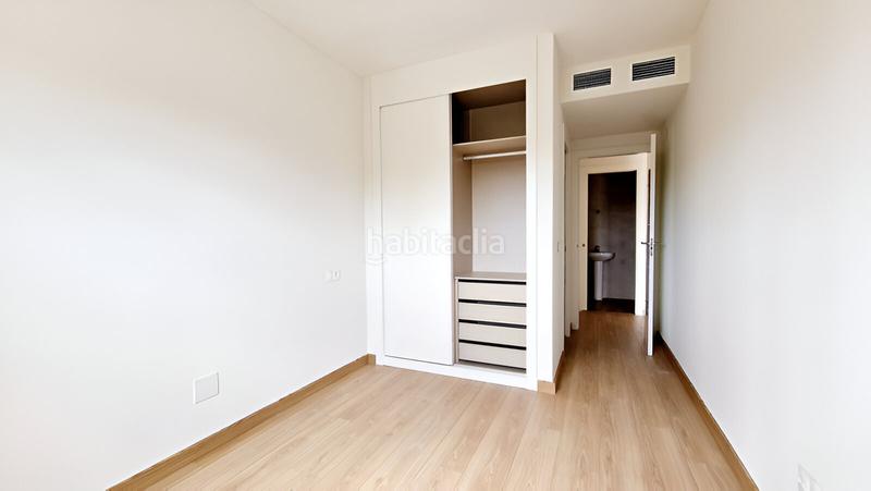Foto 7bfd1ecb-5f0e-486e-a9db-399baa396816. Apartamento  en planta media en venta en Fuengirola