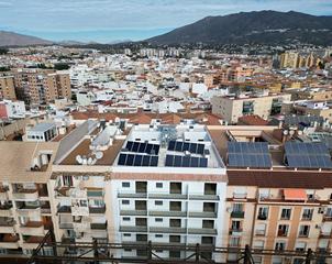 Apartment en Centro ciudad. Apartamento en planta media en venta en fuengirola