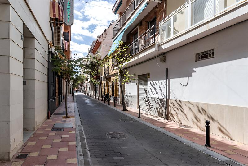 Foto 0a72ab68-441e-4736-80ad-d281a0e87329. Apartamento  en planta media en venta en Fuengirola