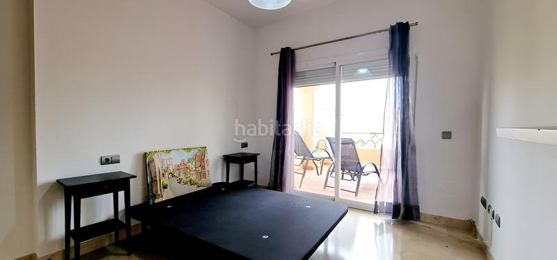 Foto 4c835014-6914-4270-a3ca-5e9e435862e5. Apartamento  en planta media en venta en Estepona