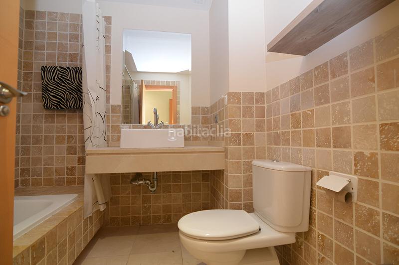 Foto 666ecb0b-85c1-4d58-a480-0a069f52e22c. Apartamento  en planta media en venta en Estepona