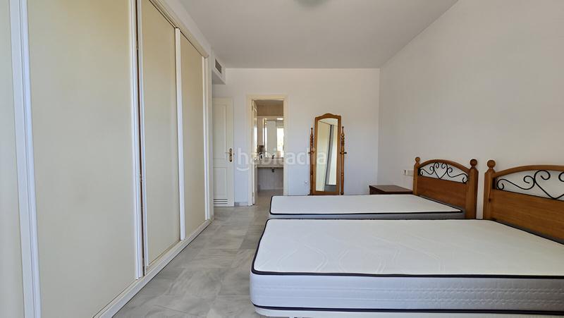 Foto 7131badf-43b2-4eed-a125-ae382538e7e5. Piccolo appartamento con parcheggio piscina in Nueva Andalucía centro Marbella