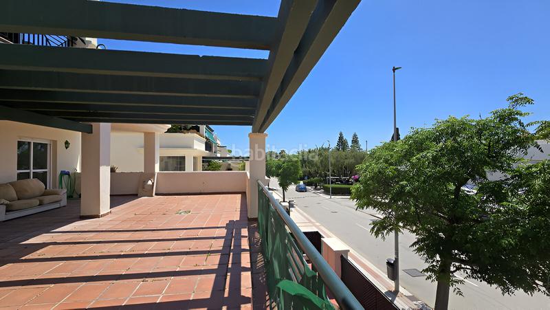 Foto f83b23d0-4d64-462b-88cb-0883813b7a3a. Piccolo appartamento con parcheggio piscina in Nueva Andalucía centro Marbella