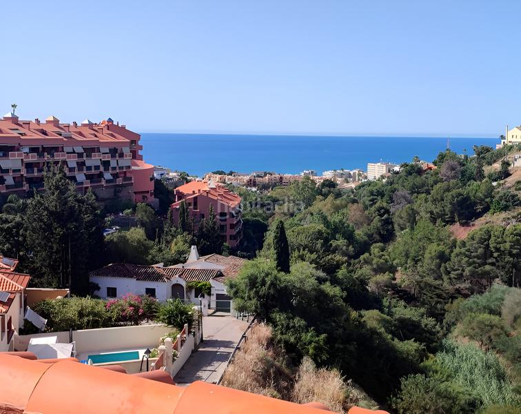 Foto 46b9888b-1f29-4efe-b406-6804f8906e0a. Àtic amb aparcament piscina a Torreblanca del Sol Fuengirola