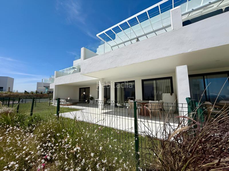 Foto b74c4f8b-4852-45f4-9ea3-85fac75463f1. Planta baja apartamento en planta baja en venta playa en Casares
