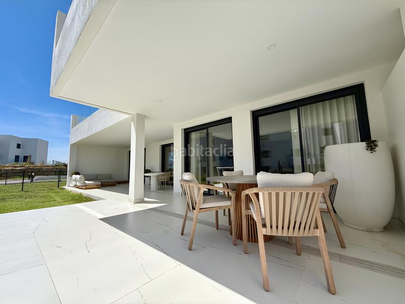Foto c3c6c3d8-a651-4c0b-8505-78a869f8a9fb. Planta baja apartamento en planta baja en venta playa en Casares