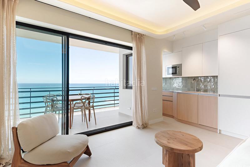 Foto 3a36e8e2-2e96-4e41-858e-56ba34f2fa93. Apartamento  en planta media en venta en Marbella