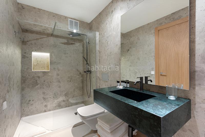 Foto cd4df0f7-7395-4569-8bf2-d716e9deb5b6. Apartamento  en planta media en venta en Marbella