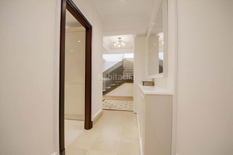 Foto e72e5cd0-124f-4347-b224-7a1d7b5ace9f. Ático  dúplex en venta en Centro Estepona