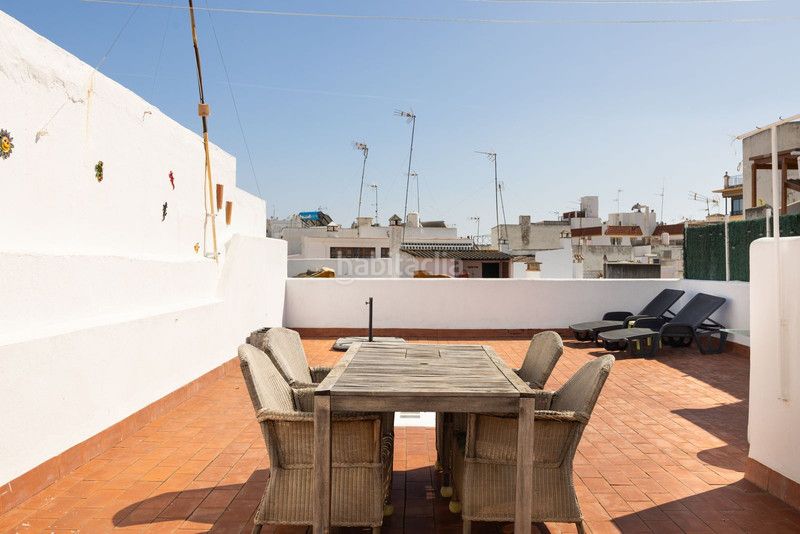 Foto ab758424-229d-47fe-8040-fcf5e9530225. Casa adossada amb aparcament a Centro Estepona