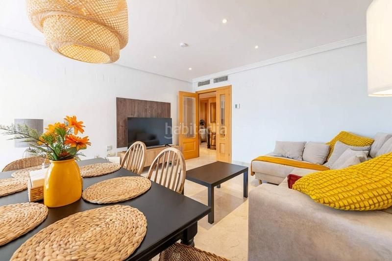 Foto 03ab0fea-7f43-46d8-b973-b59709afa3d2. Alquiler apartamento en alquiler encantador apartamento de 2 dormitorios en selwo hills, new golden mile en Estepona