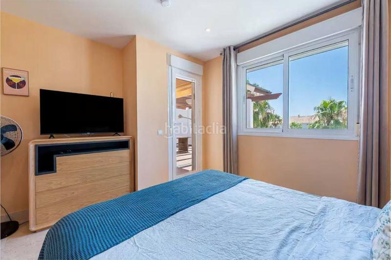Foto 5f62c98f-64e5-497e-bb21-b4dafc8ee53d. Alquiler apartamento en alquiler encantador apartamento de 2 dormitorios en selwo hills, new golden mile en Estepona