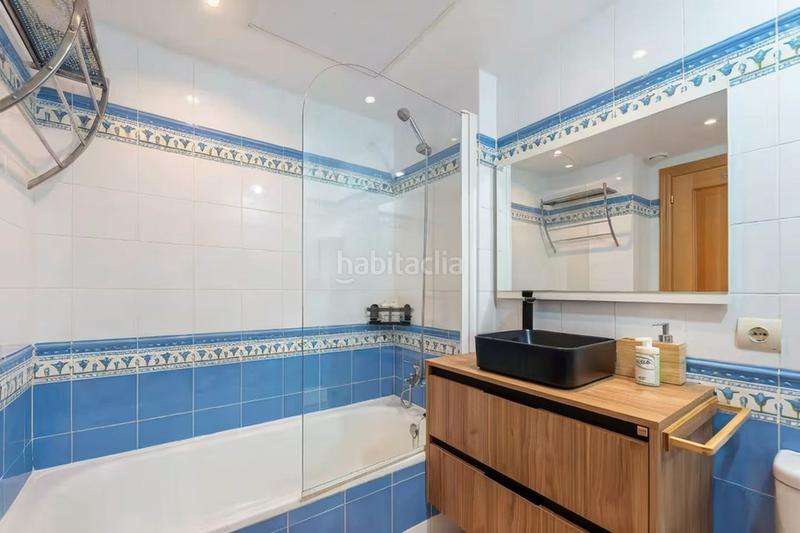Foto 0a5235e2-fd8e-40a8-839c-309fd744e821. Lloguer apartament amb aparcament piscina a La Concha - Resina Golf Estepona