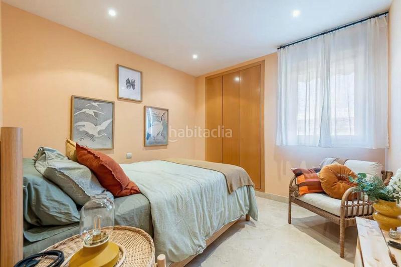 Foto 91eca7c0-19df-40d1-bcec-86f5b6d2dbc5. Lloguer apartament amb aparcament piscina a La Concha - Resina Golf Estepona