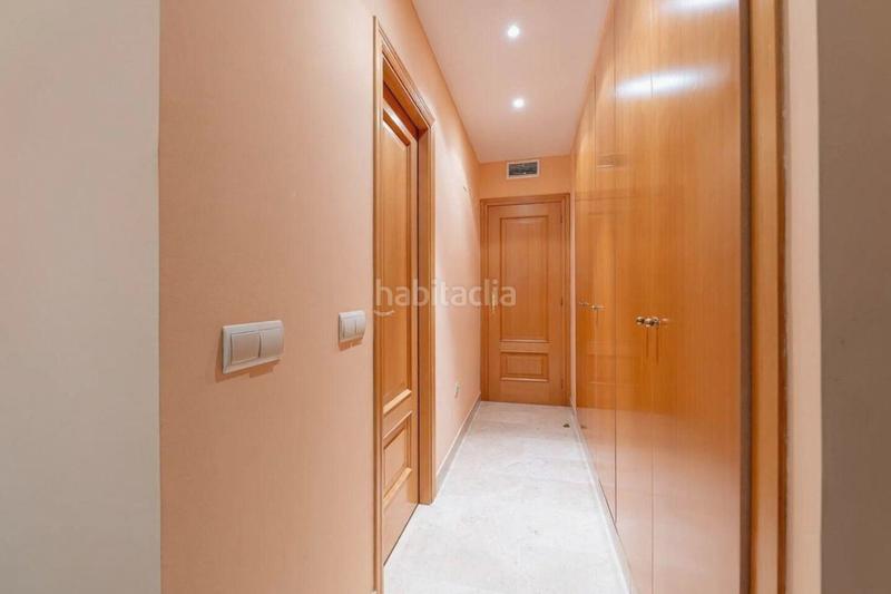 Foto 60d02ac0-b843-4a66-859f-bbb2b0fcf36f. Rent apartment with parking pool in La Concha - Resina Golf Estepona