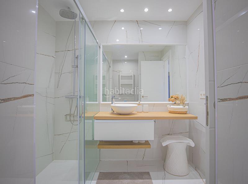 Foto 57193020-953c-4965-a4f1-f46bd9cb8eca. Appartement mit parking pool in Centro Estepona