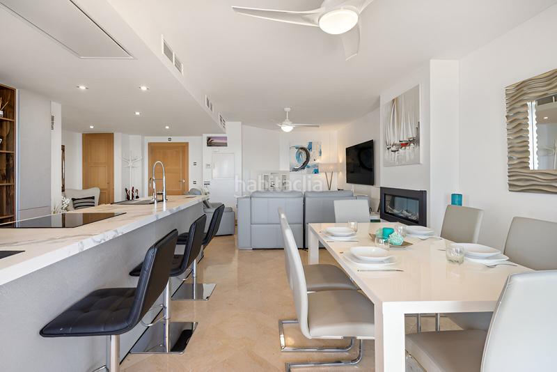 Foto 89c0c9c8-76cf-4d97-a3fe-64eb4d9dc472. Apartamento  en venta en La Duquesa en Manilva