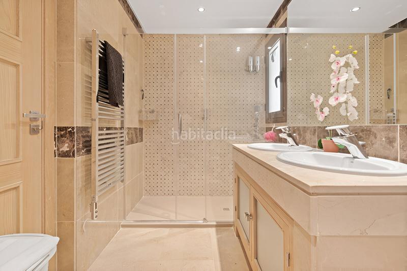 Foto cfb77a3f-b450-45f3-979d-88b5b1448617. Apartamento  en venta en La Duquesa en Manilva