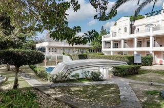 Dachwohnung in Nueva Andalucía centro. Ático dúplex en venta en nueva andalucía