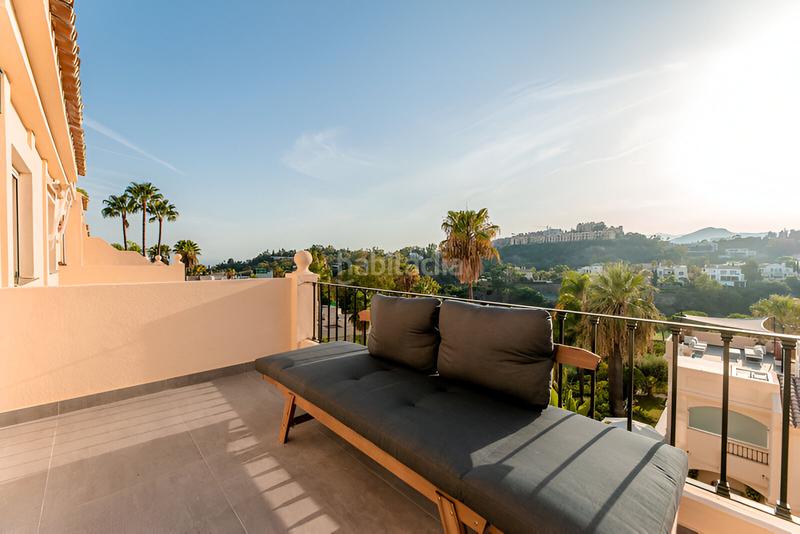 Foto 9fd214cf-4f19-4a15-bd74-9966f18bca23. Ático penthouse duplex en venta en La Quinta en La Quinta Benahavís