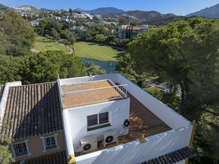 Maison jumelée à La Quinta. Casa adosada en venta en la quinta