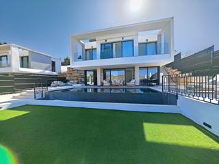 Casa a Centro. Chalet independiente en venta en estepona