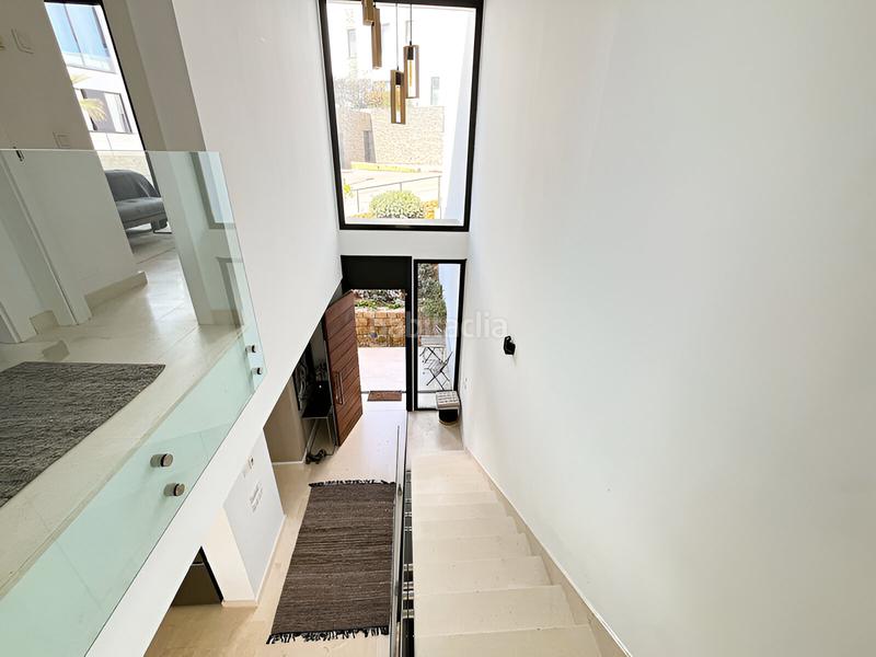 Foto 5f80bcd2-1389-492c-be43-23685ad88c47. Casa pareada semidetached casa en venta en cabopino en Marbella