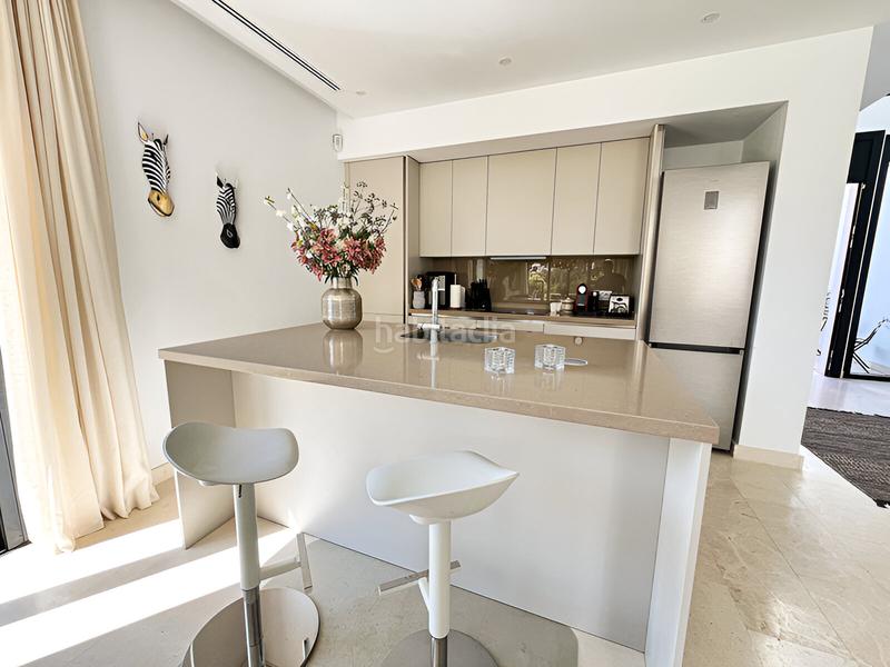 Foto 7418d9e4-6640-4521-ae36-6033cb809791. Casa pareada semidetached casa en venta en cabopino en Marbella