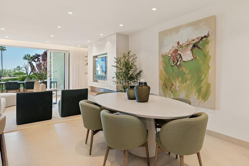 Foto dac02381-ae7e-4a9a-a069-f609989c85c6. Planta baixa amb aparcament piscina a Sotoserena Estepona