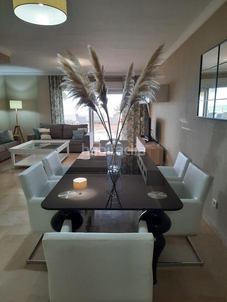 Foto 8398526c-1624-4495-a64b-a509327024be. Lloguer apartament amb piscina a Guadalobón Estepona