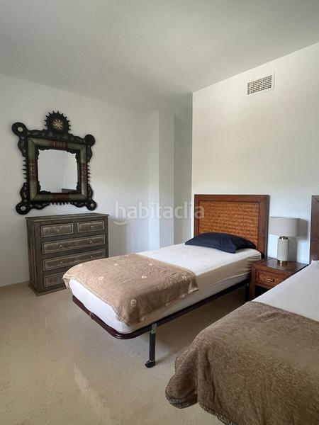 Foto 901786a5-cd9e-44a7-b709-19ac101ebe84. Lloguer apartament amb aparcament piscina a Elviria Marbella