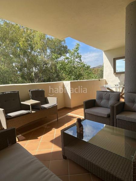 Foto cc12b70e-ee45-4bc2-825f-19ec4658eea3. Lloguer apartament amb aparcament piscina a Elviria Marbella