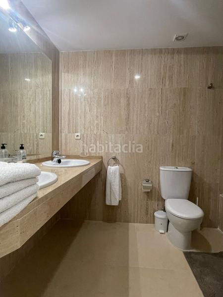 Foto 157e42ec-f1a4-4b00-884f-71efbb073f08. Rent apartment with parking pool in Elviria Marbella