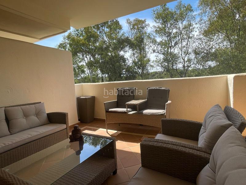 Foto 783cb21a-7e26-4ffb-b435-2f310b85ed0a. Miete appartement mit parking pool in Elviria Marbella