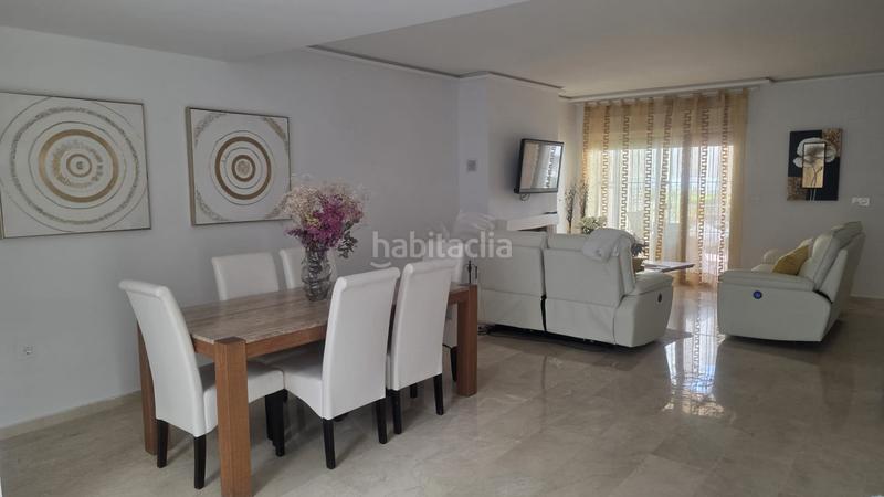 Foto 48fafa49-da5c-4d09-9938-31478b73eba1. Location maison avec parking piscine dans Las Chapas - Alicate Playa Marbella