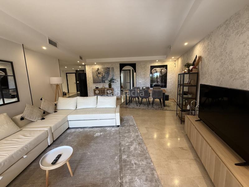 Foto a48896e9-8827-492e-b6cd-cb5cf601904a. Planta baixa amb aparcament piscina a Puente Romano Marbella