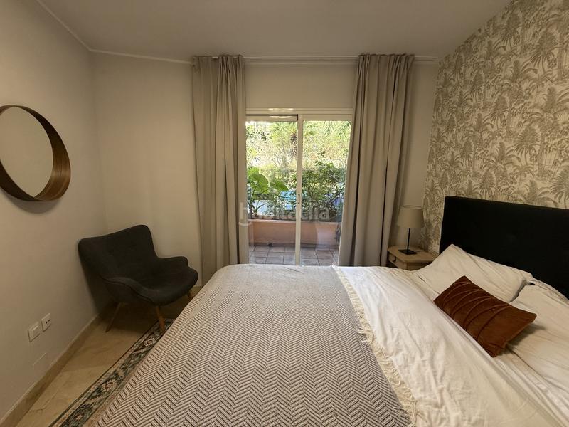 Foto 3913b40b-c75d-49c0-9297-5790cc901125. Rez-de-chaussée avec parking piscine dans Puente Romano Marbella