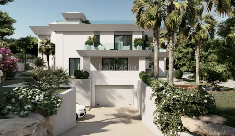 Foto 2dbd3869-32b9-4bca-9d4b-256e48393874. Casa amb aparcament piscina a Sierra Blanca Marbella