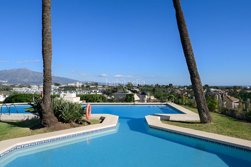 Foto 4ed253e5-d426-48f8-80cc-6423e24a12b2. Dúplex amb aparcament piscina a Paraiso - Barronal Estepona