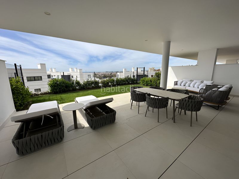 Foto 27582409-89d2-42e7-8687-582956d91250. Planta baja apartamento en planta baja en Centro Benalmádena