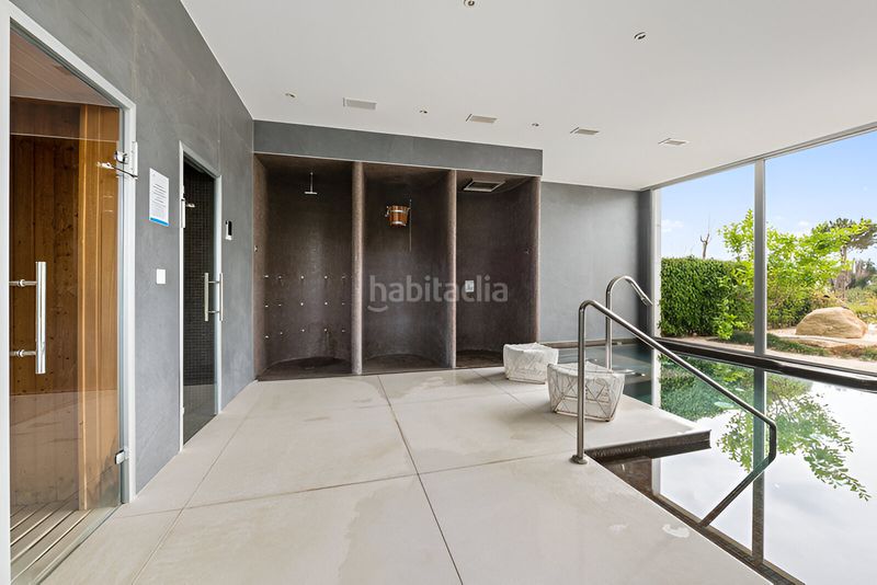 Foto 541d4550-5f5f-40b5-8c37-98ea2e215bb0. Planta baixa amb aparcament piscina a Centro Estepona