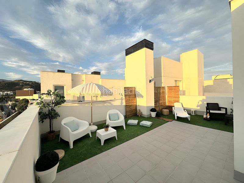 Foto 3970fe76-8e76-40eb-8123-0f5e39f5d9a4. Àtic amb calefacció aparcament a Centro Estepona