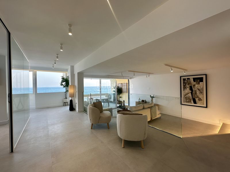 Foto 8b43a33f-13ac-43ce-bf65-45b0705551d7. Apartament amb calefacció aparcament piscina a Playa Bajadilla - Puertos Marbella