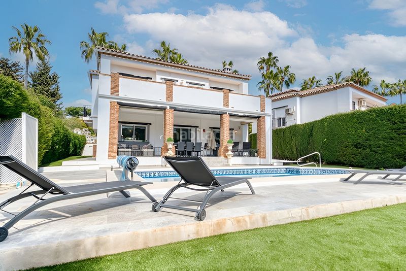 Foto 1e7680e8-51f2-4659-87f3-f8f689f82d5c. Casa amb aparcament piscina a Calahonda Mijas
