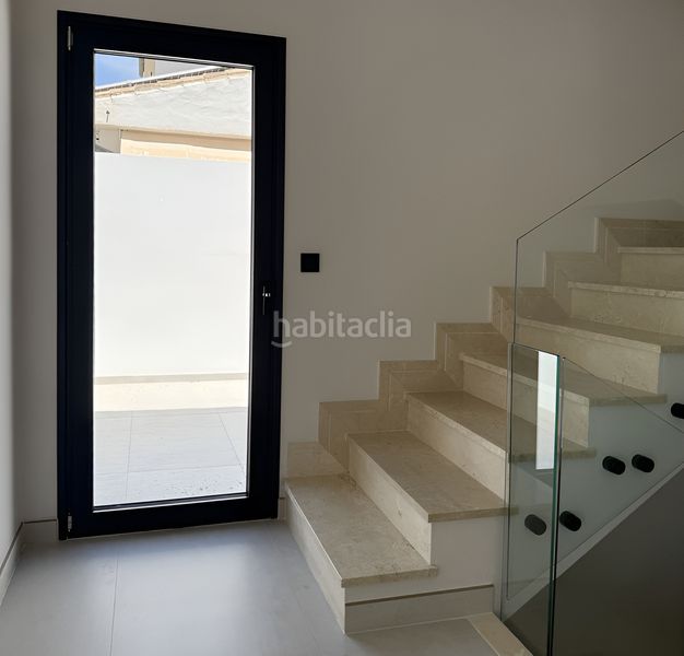 Foto 3f9723d7-ae55-4d8d-9f64-4bbd3e9ec6d7. Casa amb aparcament piscina a Playa Bajadilla - Puertos Marbella