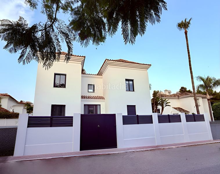 Foto c1b6593b-3d67-4e67-a127-97caf17235ab. Casa amb aparcament piscina a Playa Bajadilla - Puertos Marbella