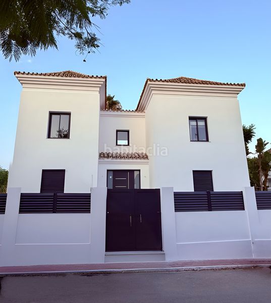 Foto c7050b09-6ea8-40de-8b90-234fce2aaef3. Casa amb aparcament piscina a Playa Bajadilla - Puertos Marbella