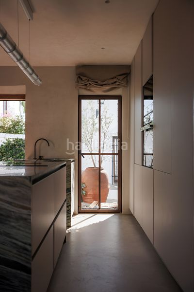 Foto 93b27639-c575-4e35-8c36-c1852c29d222. Casa adossada a Los Naranjos Marbella