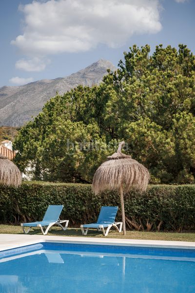 Foto d896c319-74cc-4b64-8ce3-98171da20e66. Casa adossada a Los Naranjos Marbella